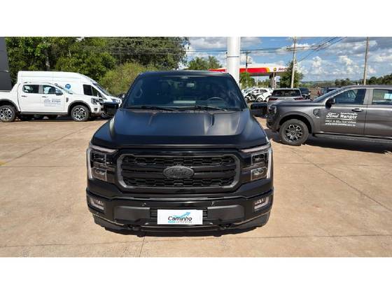 FORD F-150 5.0 V8 GASOLINA CD LARIAT FX4 AUTOMÁTICO